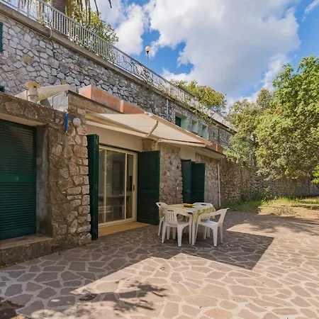 Landhaus Casa William Porto Azzurro
